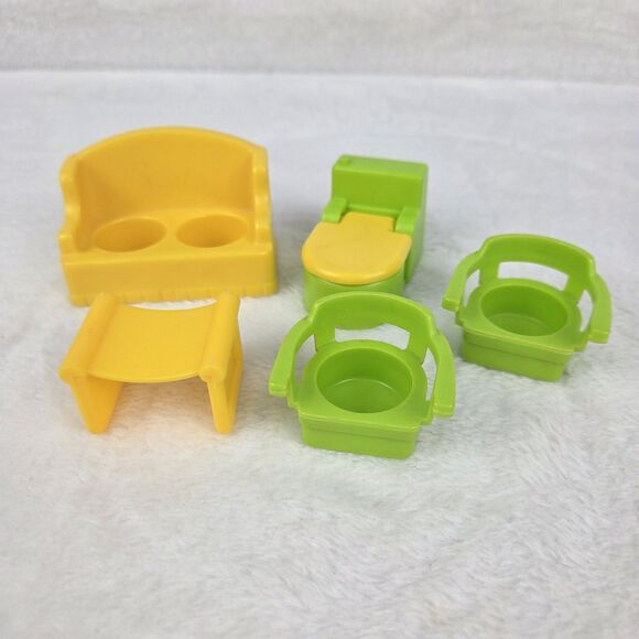 Vintage 1970s Fisher Price Little People Living Room And Bathroom Furniture Lot - Picture 2 of 16